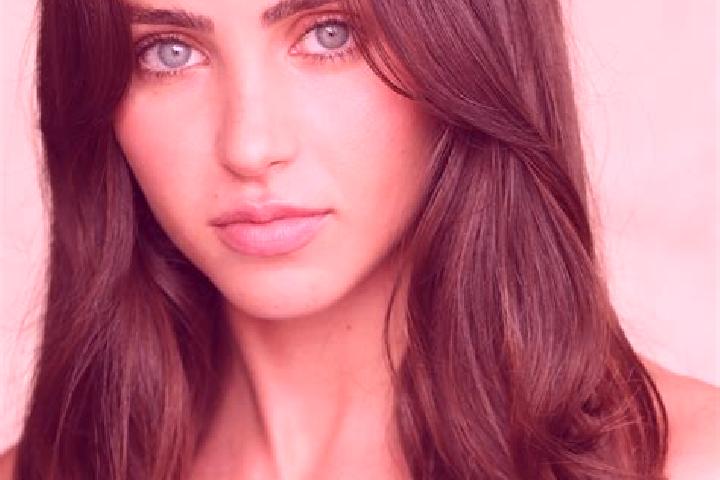 Harper, 28, a brunette blue-eyed mediterranean companion based in Kagurazaka. Offering Couples, Duos, Massage, Fetish, Overnight. Available for incall and ou...
