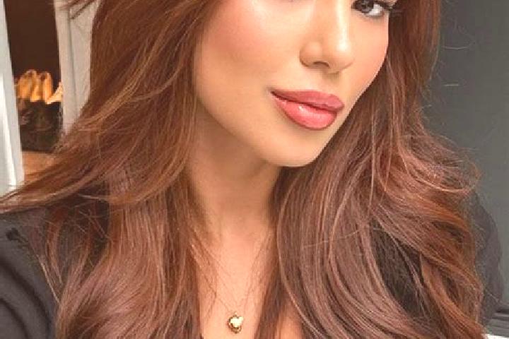 Harper, 28, a chestnut dark-eyed latina companion based in La Sentinelle. Offering Party Girl, A-Level, Duos, Overnight. Available for incall and outcall, da...