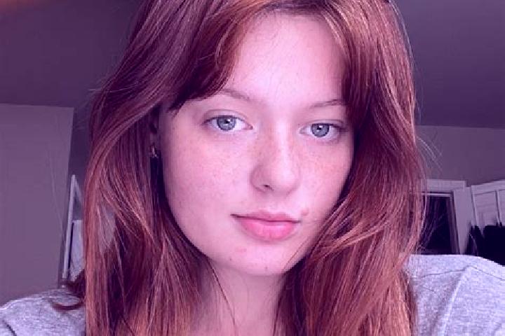 Harper, 28, a chestnut green-eyed latina companion based in Finale Ligure. Offering BDSM, Travel Companion, Couples. Available for incall and outcall, overni...