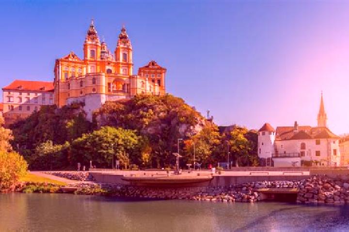 Harper, 28 — Escort in Melk, Austria