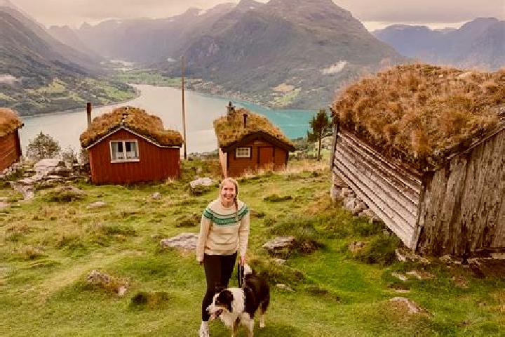 Harper, 28 — Escort in Ydstebohamn, Norway