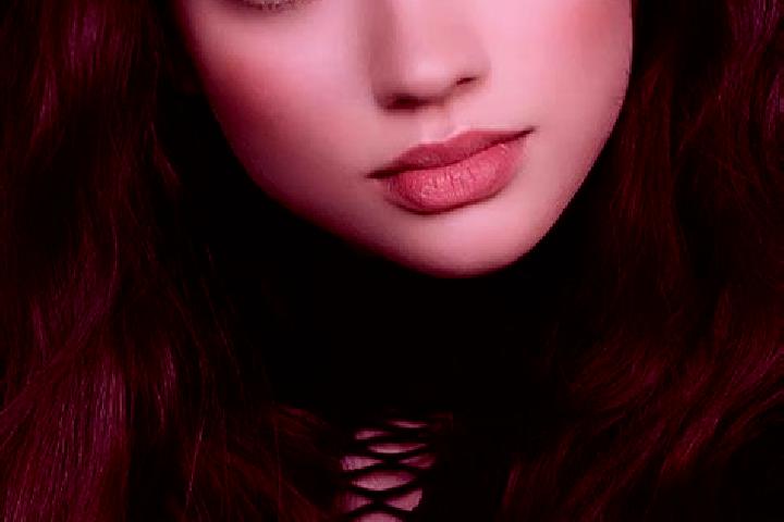 Harper, 29, a auburn dark-eyed mixed companion based in Besarmanah. Offering Travel Companion, CIM, BDSM, Massage. Available for incall and outcall, overnigh...