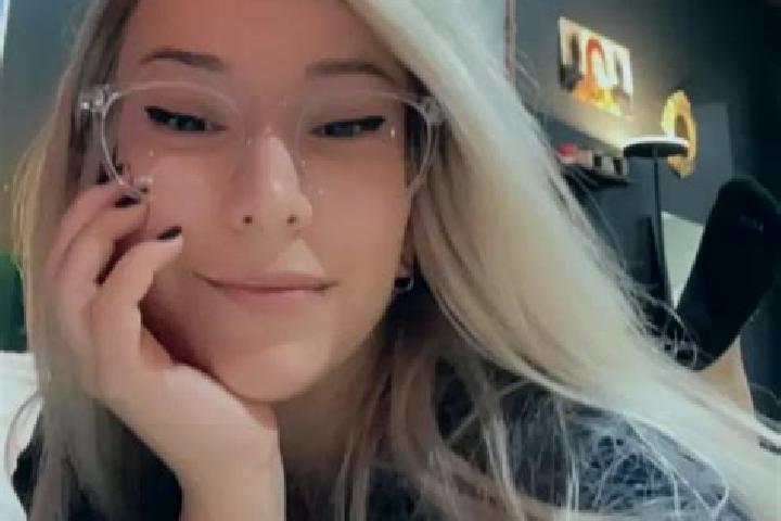 Harper, 29, a blonde grey-eyed ebony companion based in Narang. Offering Couples, Striptease, Dinner Date. Available for incall and outcall, day and evening ...