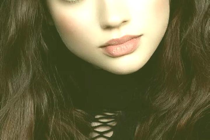 Harper, 29, a brunette dark-eyed mixed companion based in Hangkou. Offering OWO, GFE, Fetish, CIM. Available for incall and outcall, overnight bookings avail...