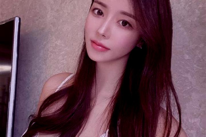 Harper, 29 — Escort in Huankou, China