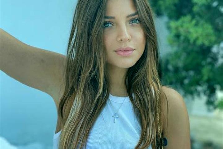 Harper, 29 — Escort in Mitrousi, Greece