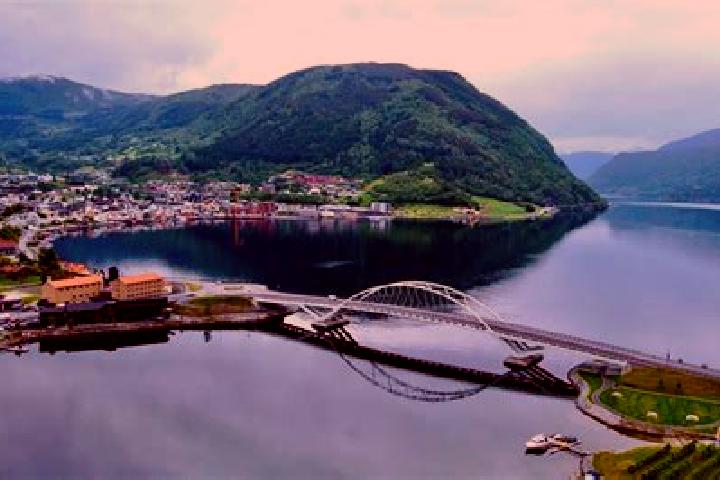 Harper, 29 — Escort in Sogndalsfjora, Norway