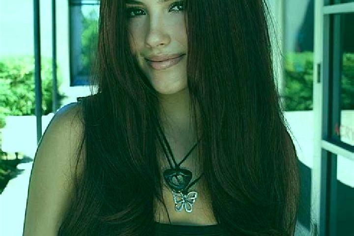 Harper, 30, a auburn brown-eyed european companion based in Basin City. Offering Duos, GFE, Domination. Available for incall and outcall, day and evening dates.