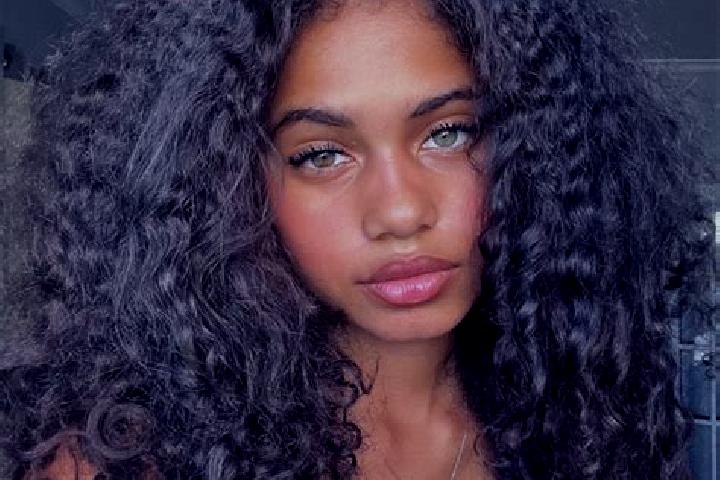 Harper, 30, a black grey-eyed ebony companion based in Tigne. Offering A-Level, Roleplay, GFE. Available for incall and outcall, day and evening dates.