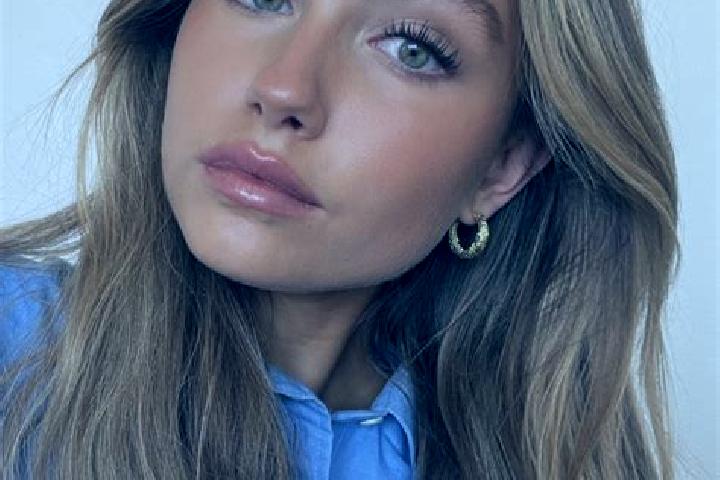 Harper, 30, a dark blonde green-eyed mediterranean companion based in Yaokou. Offering Deep French Kissing, Girlfriend Experience, Massage. Available for inc...