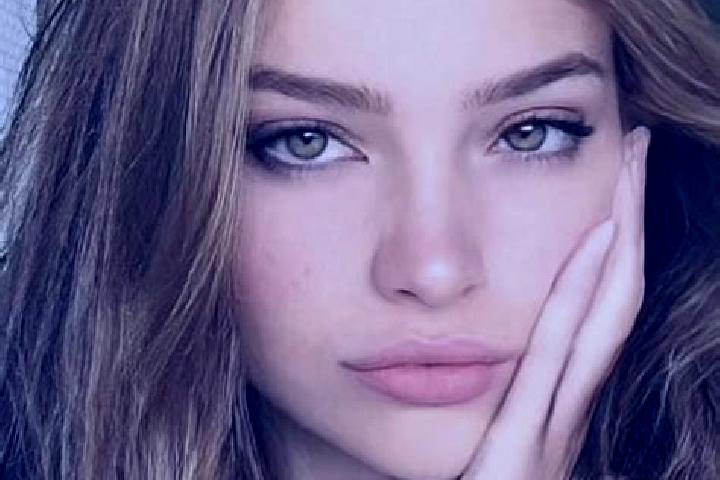 Harper, 30, a dark blonde hazel-eyed latina companion based in Me Sang. Offering CIM, Duos, OWO. Available for incall and outcall, overnight bookings available.