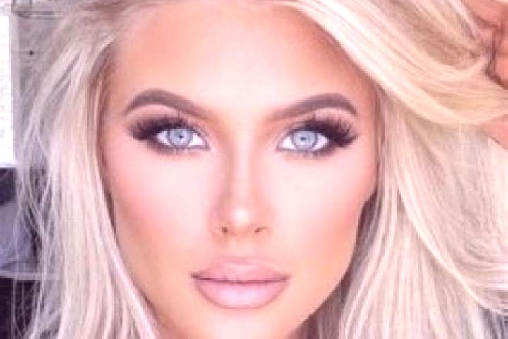 Harper, 30, a platinum blonde dark-eyed mediterranean companion based in Le Bignon. Offering 69, OWO, BDSM. Available for incall and outcall, overnight booki...