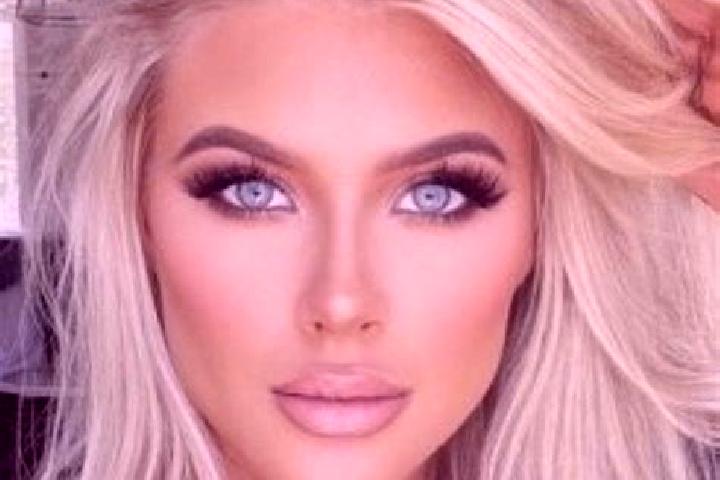 Harper, 30, a platinum blonde grey-eyed caucasian companion based in Lacropte. Offering Striptease, Dinner Date, Girlfriend Experience, BDSM. Available for i...