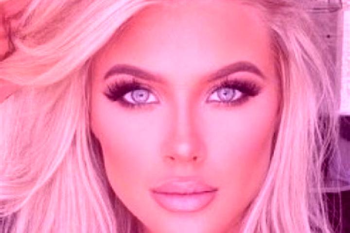 Harper, 30, a platinum blonde hazel-eyed middle eastern companion based in Arroyo del Medio. Offering Couples, Roleplay, 69, BDSM. Available for incall and o...