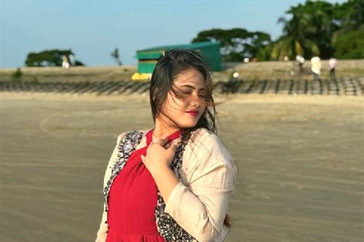 Harper, 30 — Escort in Dohazari, Bangladesh
