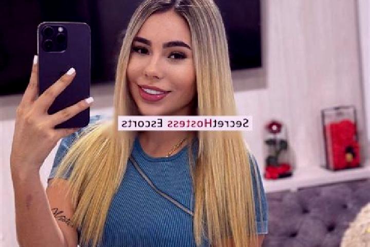 Harper, 30 — Escort in Santo Domingo de Onzole, Ecuador