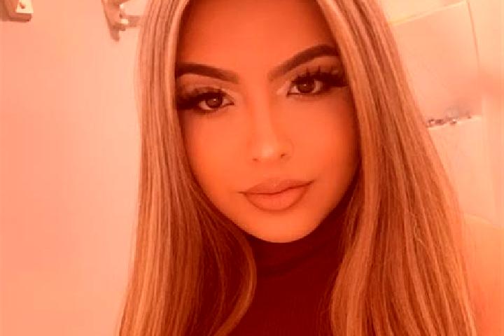 Harper, 31, a blonde brown-eyed latina companion based in Puolanka. Offering Erotic Massage, Domination, BDSM. Available for incall and outcall, overnight bo...