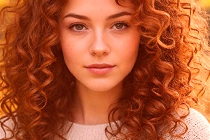 Harper, 32, a auburn grey-eyed slavic companion based in Arpajon. Offering Party Girl, Prostate Massage, Erotic Massage, GFE, Tantra. Available for incall an...