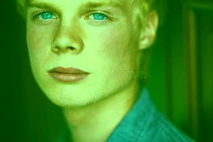 Harper, 32, a blonde blue-eyed asian companion based in Bangluo. Offering Duos, Roleplay, OWO. Available for incall and outcall, day and evening dates.
