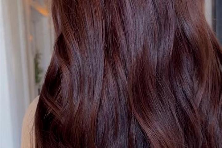 Harper, 32, a red brown-eyed asian companion based in Belloy. Offering Erotic Massage, CIM, Tantra, Couples, BDSM. Available for incall and outcall, overnigh...