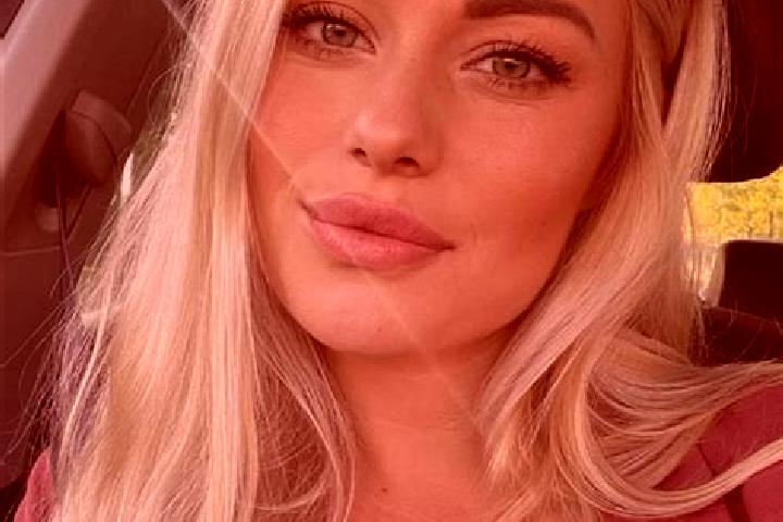 Harper, 33, a blonde hazel-eyed indian companion based in Deimberg. Offering Travel Companion, Dinner Date, Tantra, Party Girl, Couples. Available for incall...