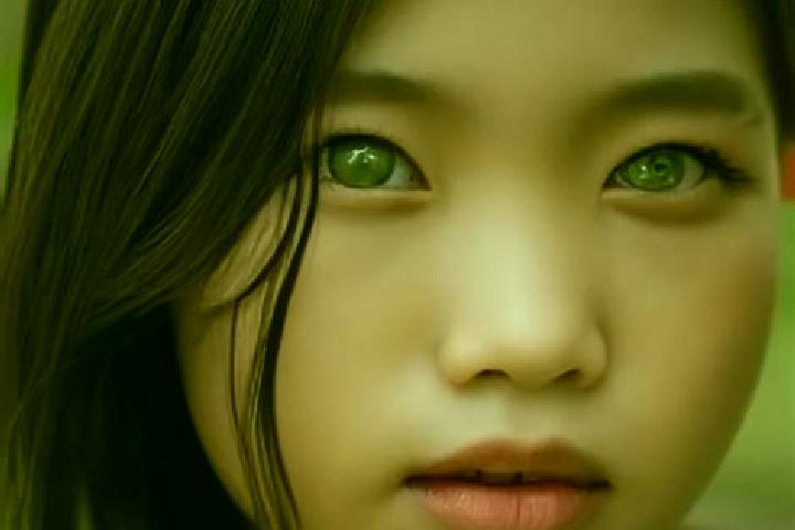 Harper, 33, a brunette green-eyed asian companion based in Yangpu. Offering CIM, Erotic Massage, Domination. Available for incall and outcall, day and evenin...
