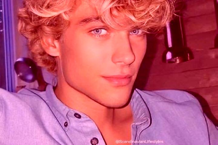 Harper, 33, a dark blonde blue-eyed middle eastern companion based in Belleville-sur-Loire. Offering Overnight, Roleplay, Duos, Dinner Date. Available for in...