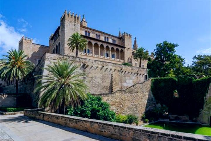 Harper, 33 — Escort in Almudaina, Spain
