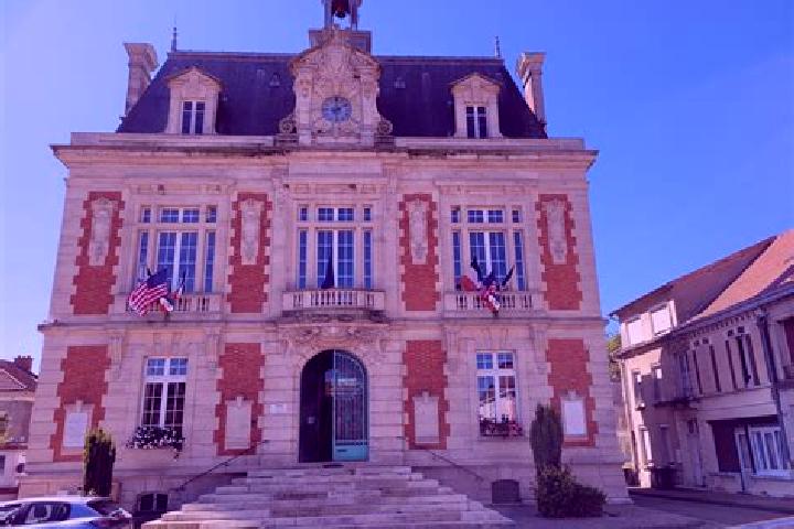 Harper, 33 — Escort in Connantre, France