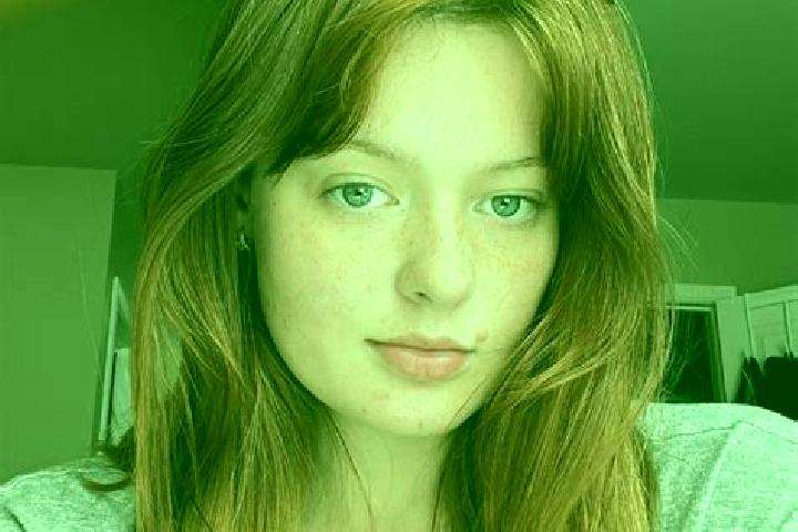 Harper, 34, a auburn amber-eyed caucasian companion based in Santiago Centro. Offering OWO, Dinner Date, Striptease. Available for incall and outcall, overni...