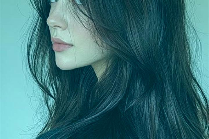 Harper, 34, a auburn brown-eyed mediterranean companion based in Indargarh. Offering CIM, Overnight, Travel Companion. Available for incall and outcall, day ...