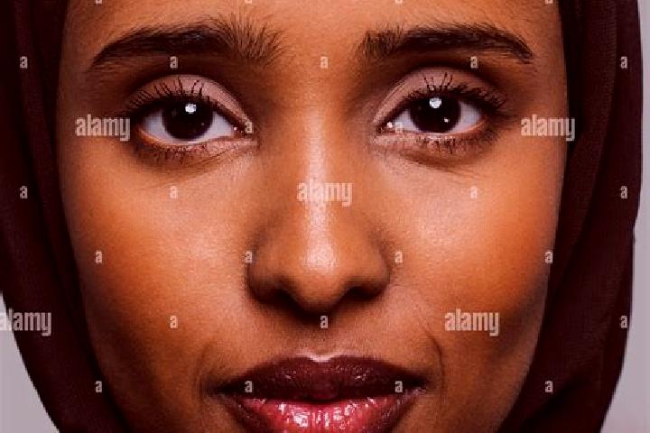 Harper, 34, a auburn brown-eyed middle eastern companion based in Pengkol. Offering BDSM, Fetish, Travel Companion. Available for incall and outcall, overnig...