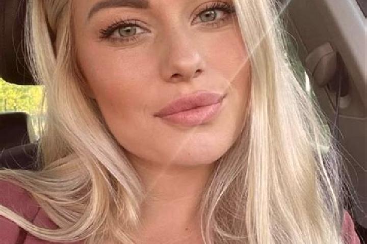 Harper, 34, a blonde hazel-eyed caribbean companion based in Los Fresnos. Offering Overnight, Duos, Tantra. Available for incall and outcall, day and evening...