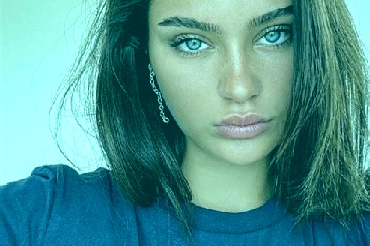 Harper, 34, a brunette blue-eyed mixed companion based in Portugos. Offering OWO, BDSM, Roleplay. Available for incall and outcall, day and evening dates.