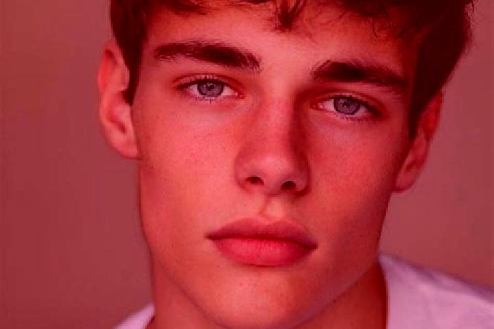 Harper, 34, a brunette grey-eyed caucasian companion based in Kosovo Polje. Offering Massage, Duos, Deep French Kissing, 69. Available for incall and outcall...