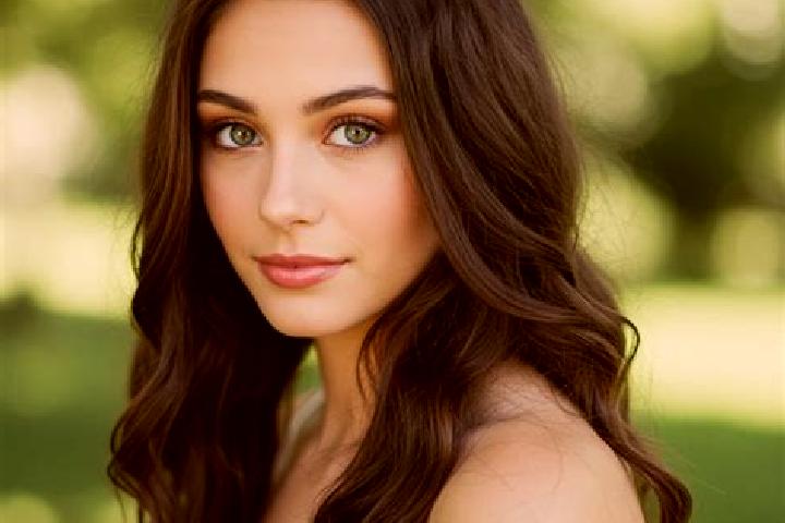 Harper, 34, a brunette hazel-eyed mediterranean companion based in Tulihe. Offering CIM, 69, Massage. Available for incall and outcall, day and evening dates.