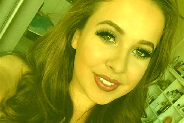 Harper, 34, a red brown-eyed latina companion based in Radslavice. Offering Prostate Massage, Striptease, Party Girl, Duos. Available for incall and outcall,...