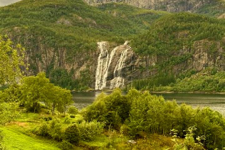 Harper, 34 — Escort in Folldal, Norway