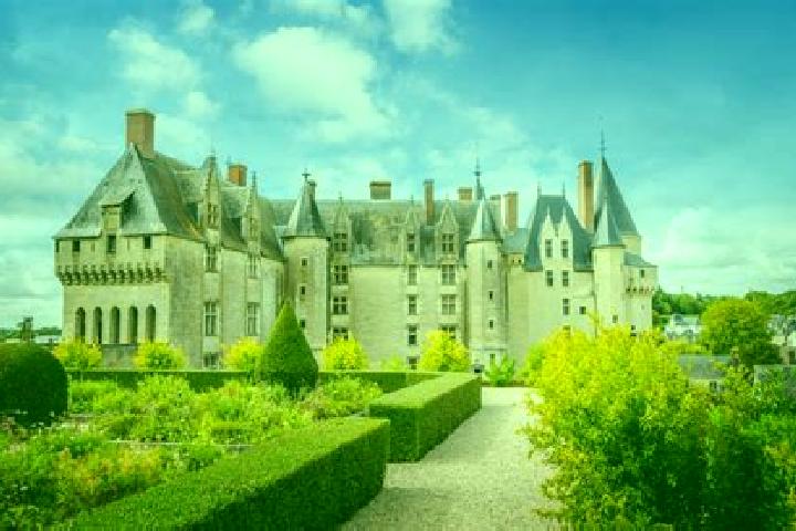 Harper, 34 — Escort in Les Essards, France