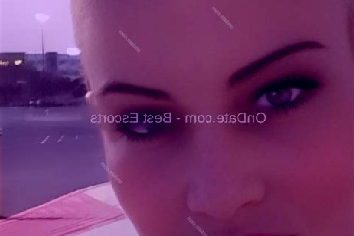 Harper, 34 — Escort in Lillian, United States