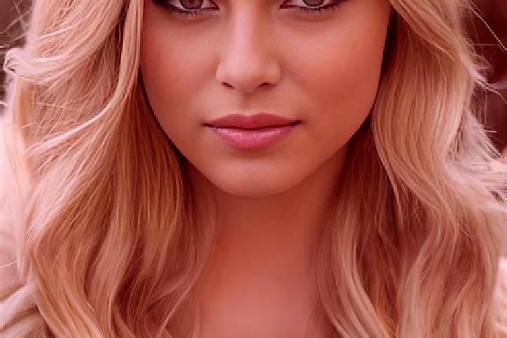 Harper, 35, a blonde green-eyed middle eastern companion based in Miaofengshan. Offering Deep French Kissing, A-Level, Travel Companion, Massage, Erotic Mass...