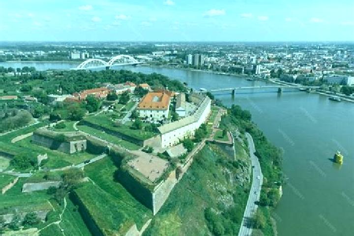 Harper, 35 — Escort in Petrovaradin, Serbia