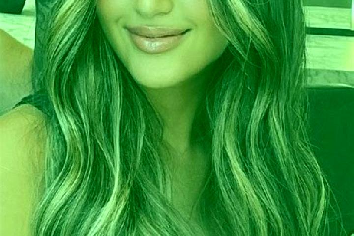 Harper, 36, a dark blonde brown-eyed asian companion based in Unzen. Offering A-Level, Erotic Massage, OWO. Available for incall and outcall, overnight booki...