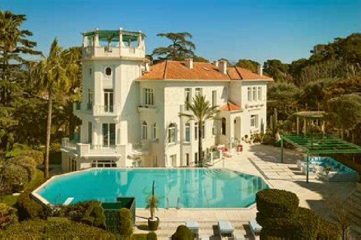 Harper, 36 — Escort in Antibes, France