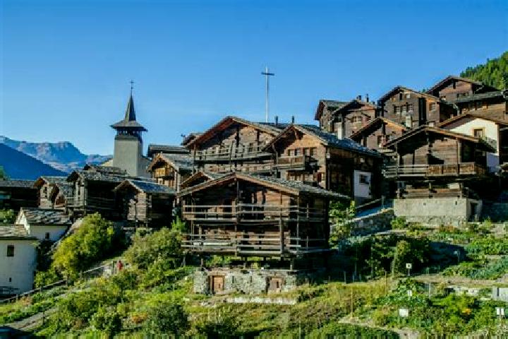 Harper, 36 — Escort in Saint Saphorin, Switzerland
