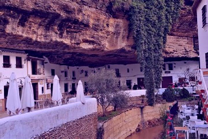 Harper, 36 — Escort in Setenil de las Bodegas, Spain