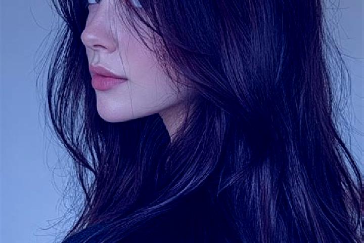 Harper, 37, a auburn dark-eyed asian companion based in Estrela do Norte. Offering Dinner Date, 69, Striptease, Massage, Deep French Kissing. Available for i...