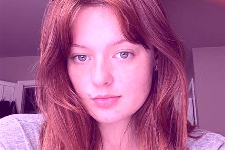 Harper, 37, a chestnut grey-eyed european companion based in Corrales. Offering Massage, Striptease, Deep French Kissing, Couples. Available for incall and o...