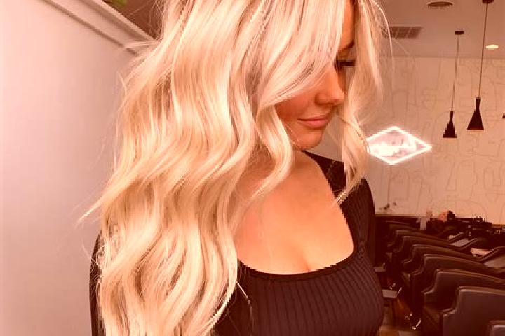 Harper, 37, a platinum blonde amber-eyed ebony companion based in Greenport West. Offering CIM, A-Level, Couples, Deep French Kissing. Available for incall a...