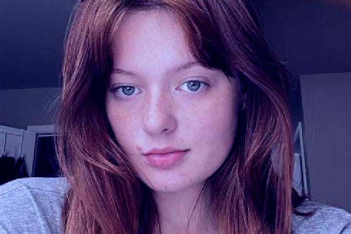Harper, 37, a red grey-eyed indian companion based in Svay Rumpea. Offering Overnight, Party Girl, Girlfriend Experience. Available for incall and outcall, d...